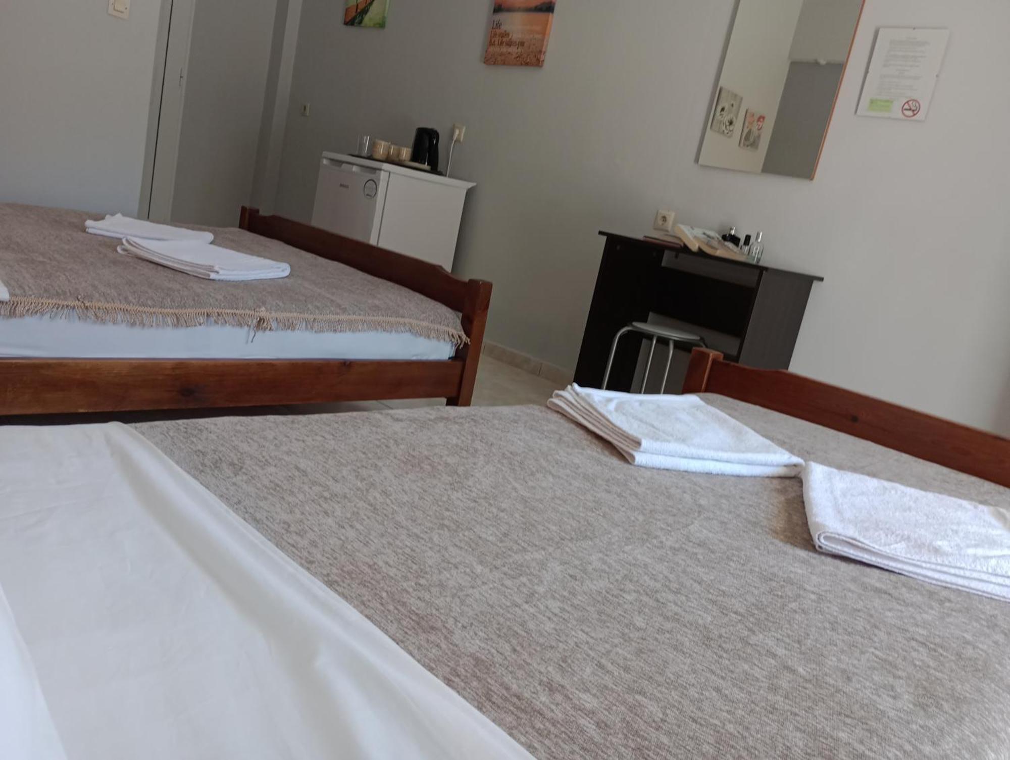 Appartement House Georgia à Kallithea  Extérieur photo